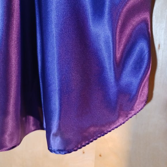 KATHRYN VINTAGE 2PC Purple Camisole and Shorts Set_Size Medium - Picture 9 of 9